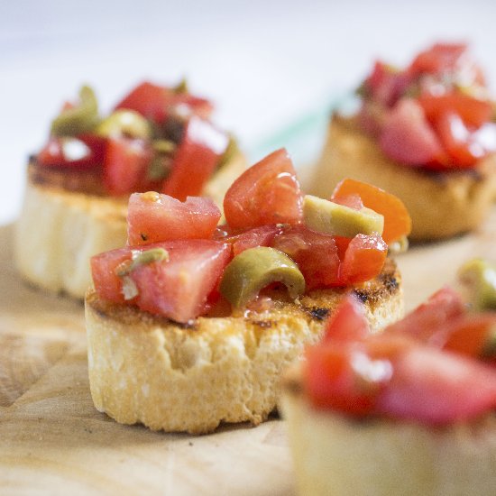 Summer Mediterranean Bruschetta