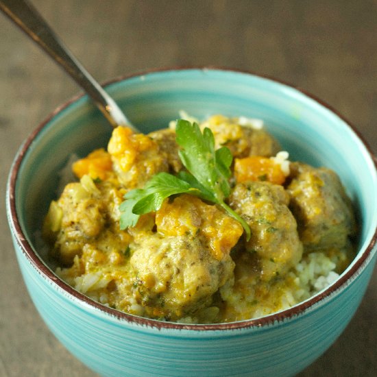 Crockpot Curry Chicken Meatballs