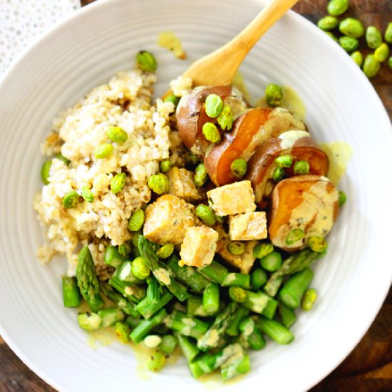 Buddha Bowl & Curry Pecan Dressing