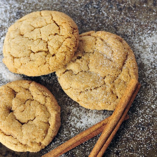 Peanut Butter & Cinnamon Cookies