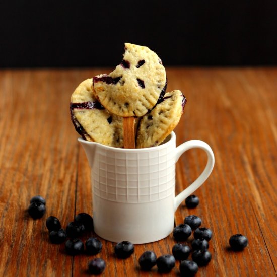 Mini blueberry pie pops