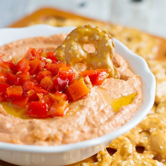 Roasted Red Pepper Hummus