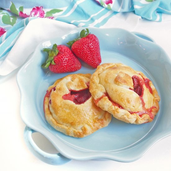 Strawberry Rhubarb Hand Pies