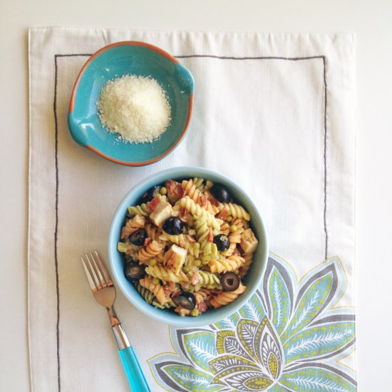 Ranch Chicken and Bacon Pasta Salad