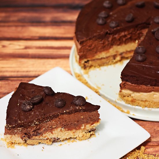 5 Layer Reese’s Cheesecake