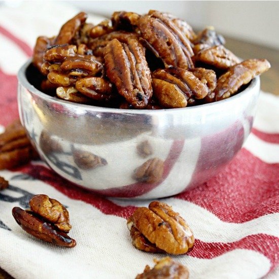 Sweet and Spicy Praline Pecans