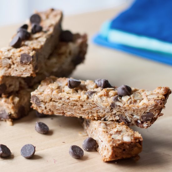 PB Chocolate Chip Granola Bars