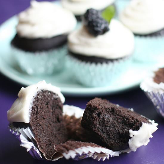 Dark Chocolate Spelt Cupcakes