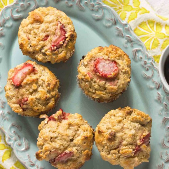 Strawberry-Pecan Oatmeal Muffins