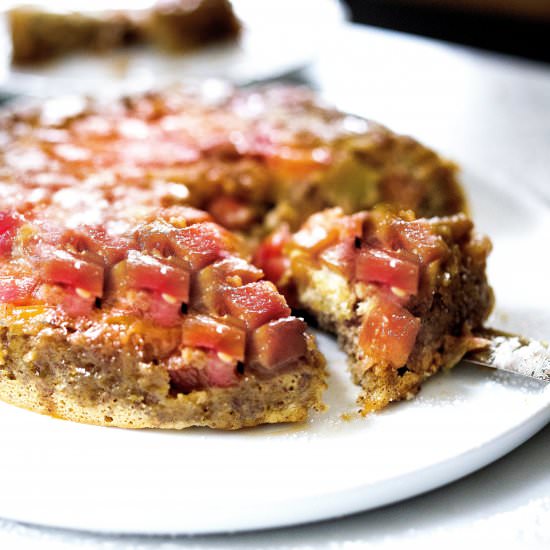 Flourless rhubarb cake