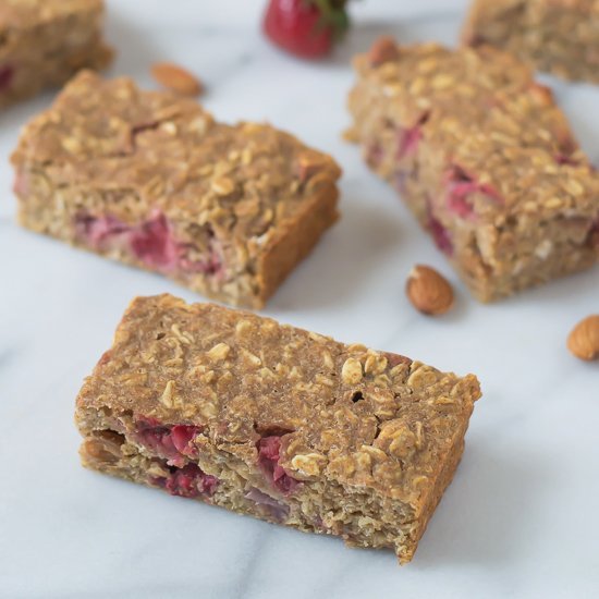 Strawberry Oatmeal Breakfast Bars