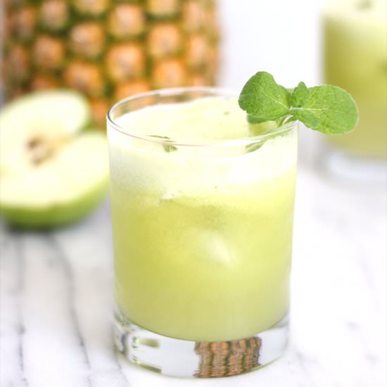 Pineapple, Apple and Mint Juice