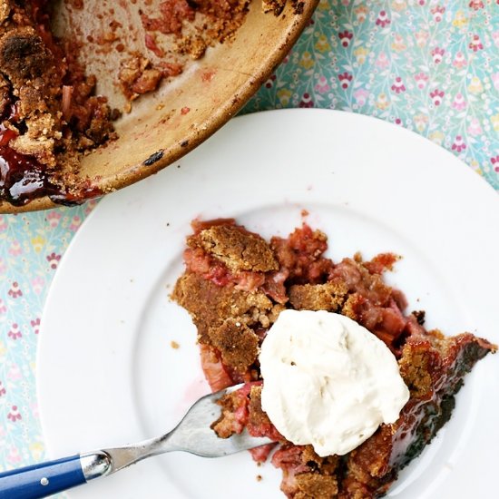 Rhubarb Strawberry Pie