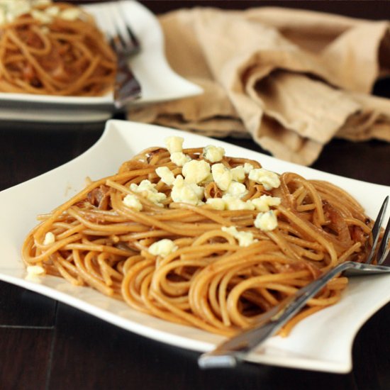 Spaghetti with Caramelized Onions