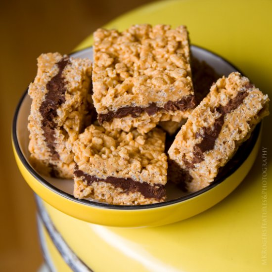 Peanut Butter & Fudge Krispy Bars