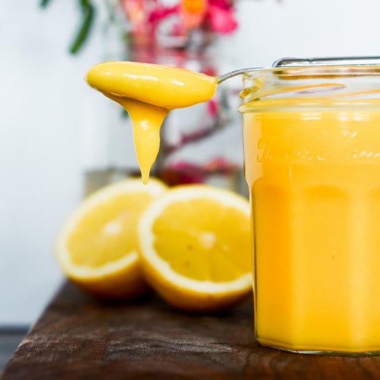 Velvety Lemon Curd