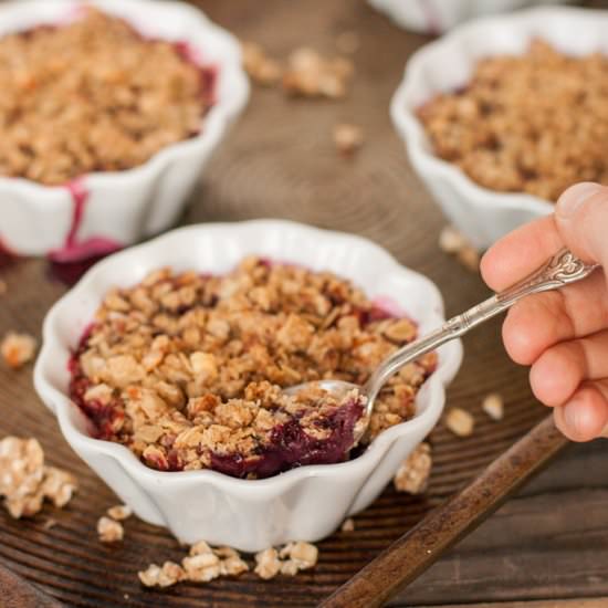 Strawberry Blueberry & Almond Crisp