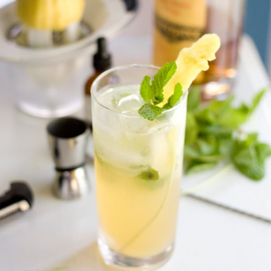 Sparkling Bourbon Lemonade