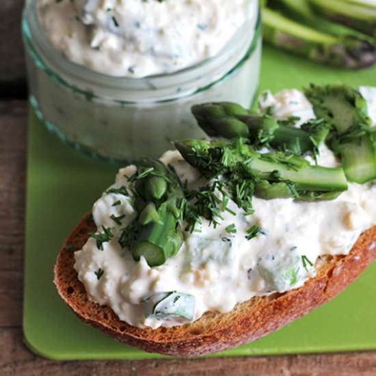 Egg paste with asparagus