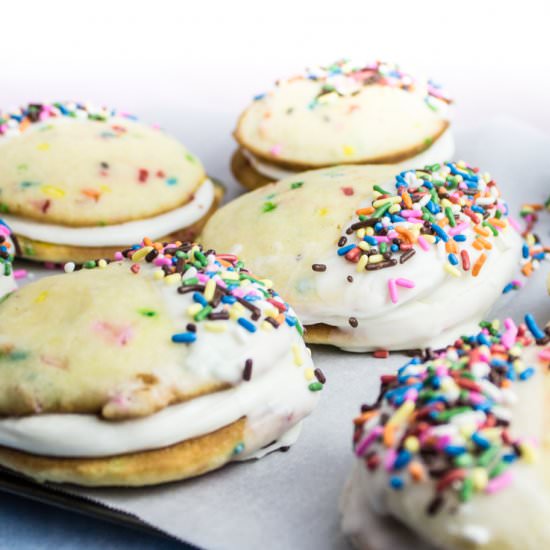 Funfetti Whoopie Pies