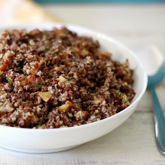 Bacon, Eggs and Chives Quinoa