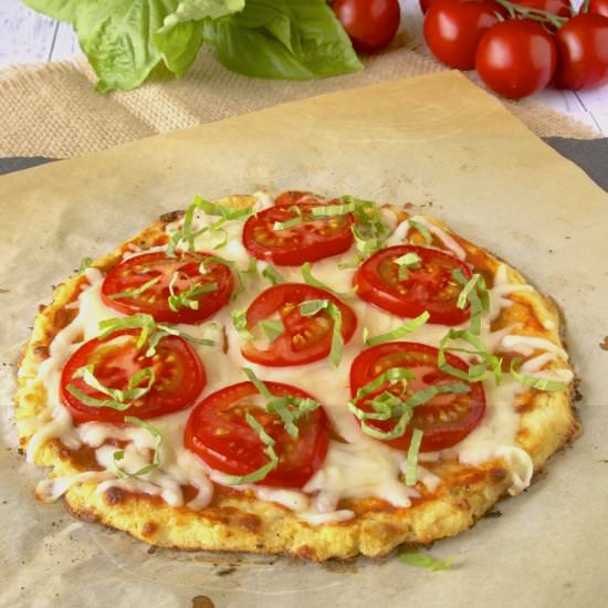 Cauliflower Crust Tomato Pizza