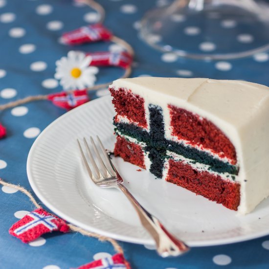 Norwegian Flag Cake