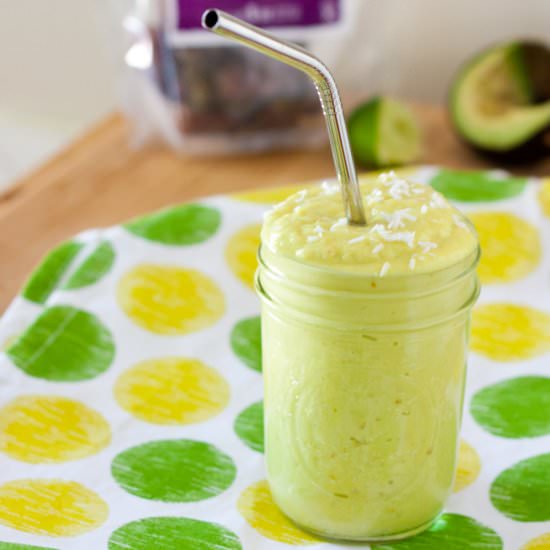 Creamy Avocado Mango Smoothie