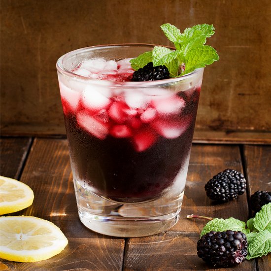 Blackberry Mint Sangria