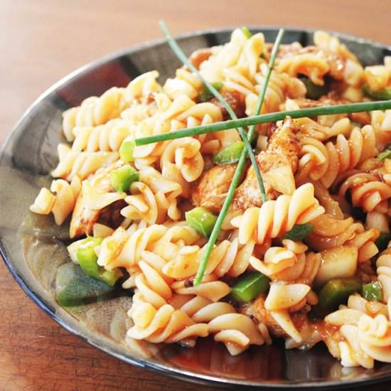 Spicy Chicken and Pasta Salad