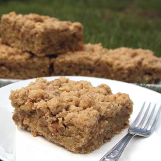 Banana Cake with Nut Streusel