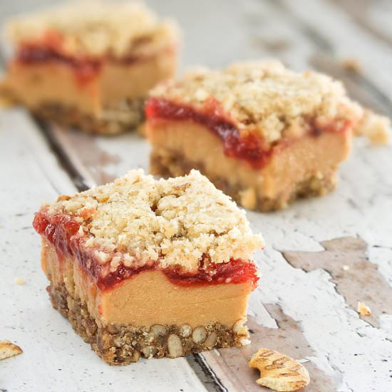 Peanut Butter & Jelly Pretzels Bars