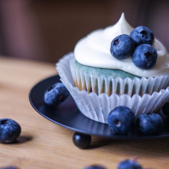 Blueberry Cream Cheese Cupcakes