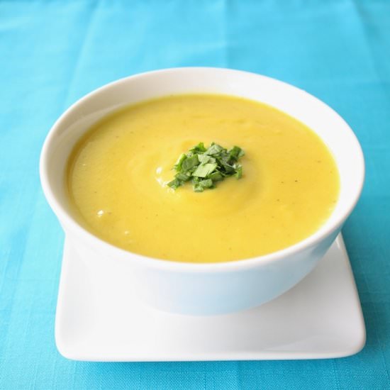 Curry Cauliflower Soup