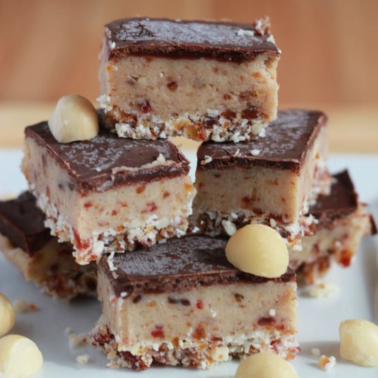 Raw Caramel Slice