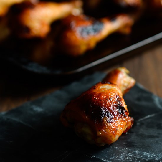 Honey & Sriracha Baked Drumsticks