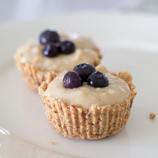 Lemon Cashew Cream Tarts