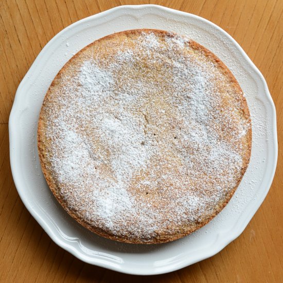 Scandinavian Almond Cake