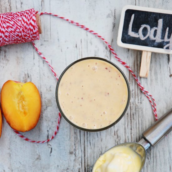 Peach Banana Cocktail with Ice Cream