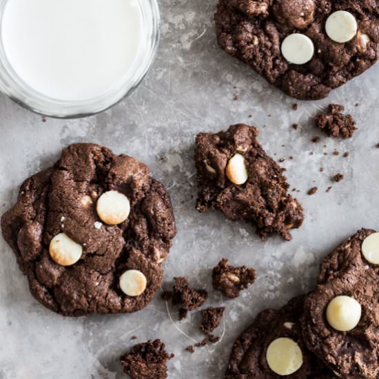 Chocolate White Chocolate Cookies