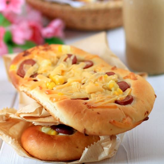 Chicken sausage and cheese bread