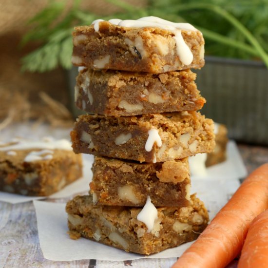 Carrot Cake Blondies