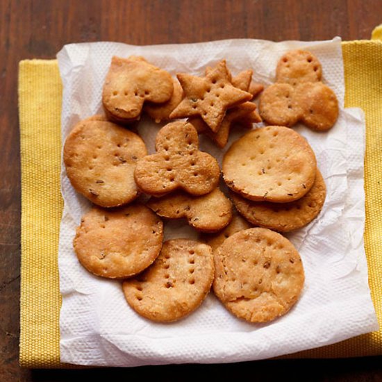 Fried and Baked Papdi