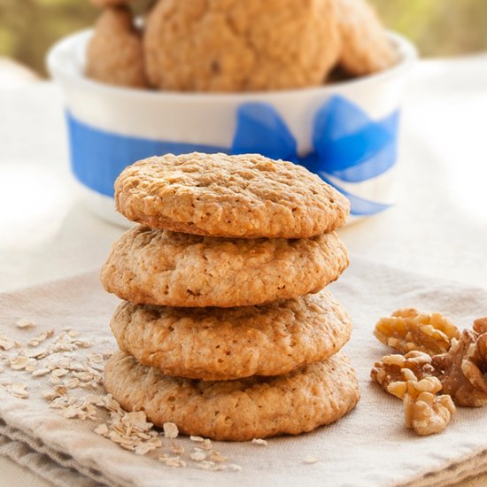 Walnut Oatmeal Cookies