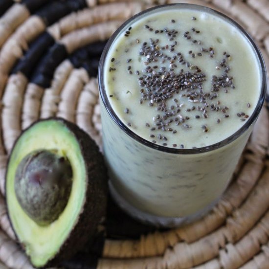 Avocado, Banana & Pear Smoothie