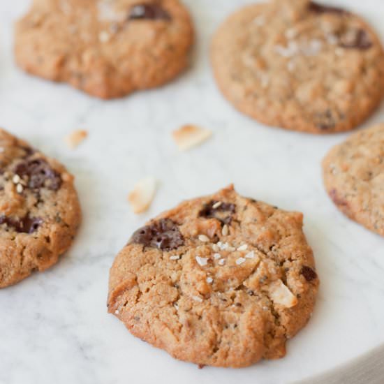 Super Seed Chocolate Chip Cookies