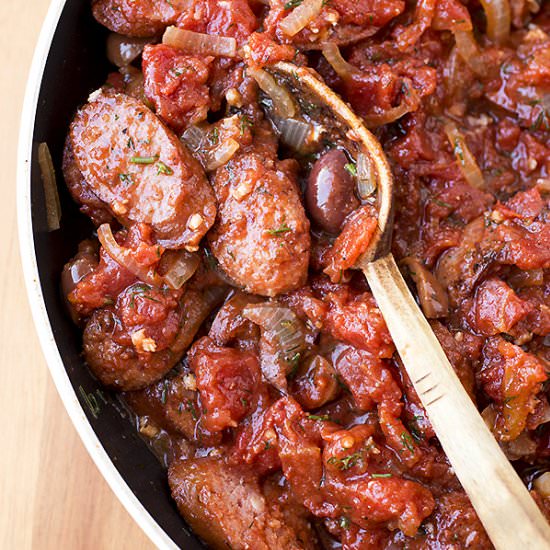 Greek-Style Sausage Skillet