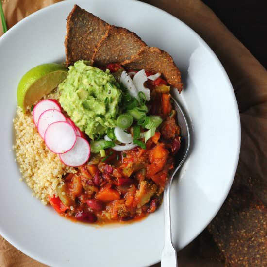 Spring Chili Quinoa Bowl