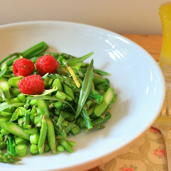 Fresh Asparagus Salad