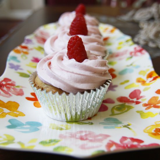 Raspberry Vanilla Cupcakes